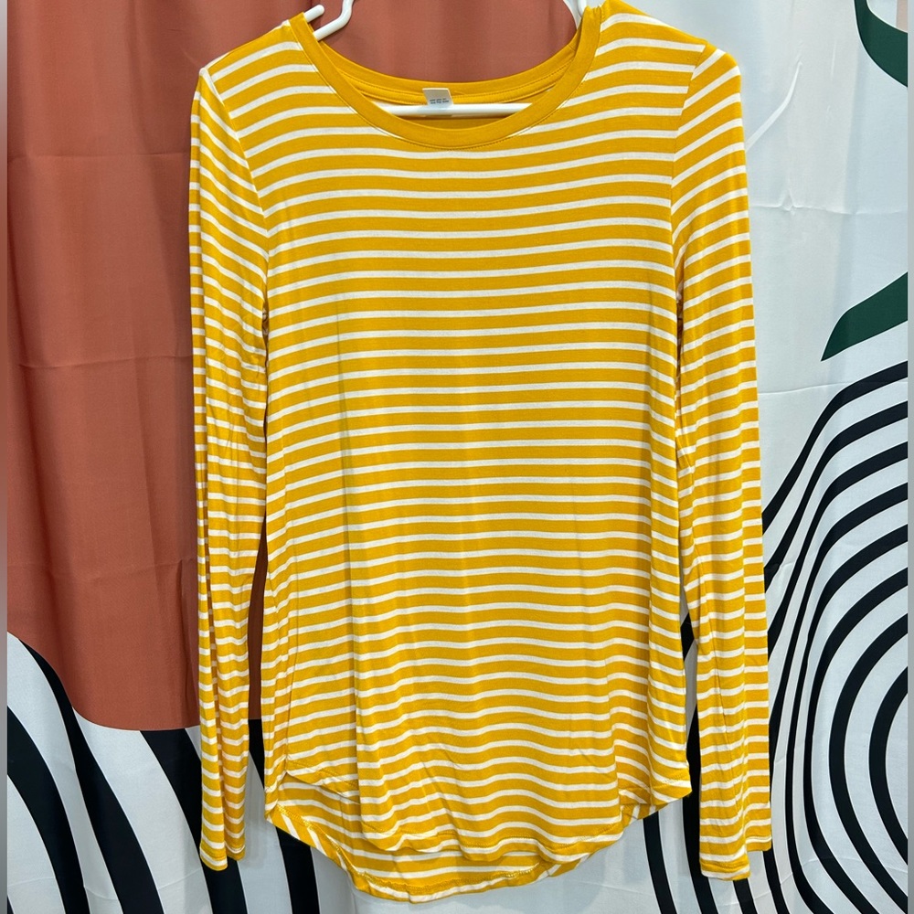 Old navy Yellow and White striped top